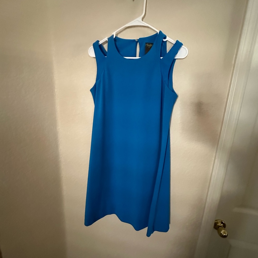 Blue cut out sleeve dress
